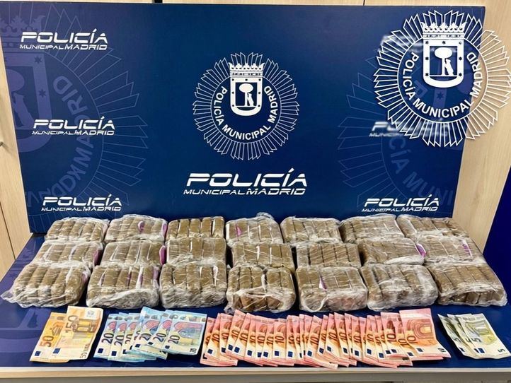 Detenido el conductor de un VTC con casi 8 kilos de hachís en el coche