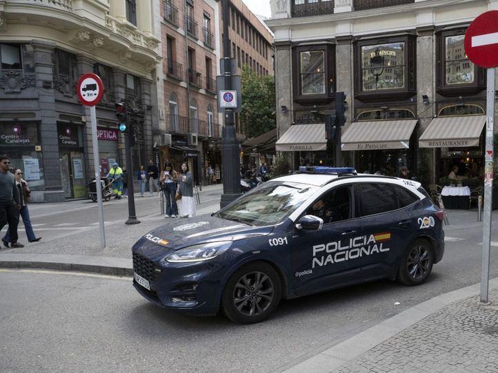 Vehículo de la Policía Nacional