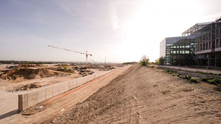 Terrenos del antiguo centro acuático