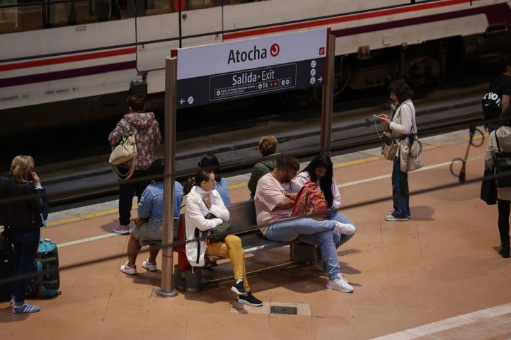 La estación de Atocha, un día después del gran apagón