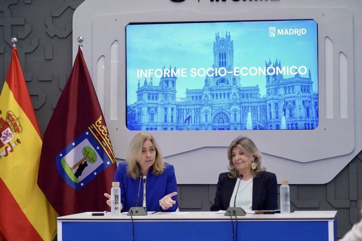 Inma Sanz y Engracia Hidalgo