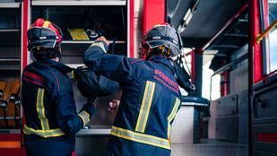 Las mujeres no alcanzan el 1% en los Bomberos de Madrid: opositoras denuncian "pruebas discriminatorias"