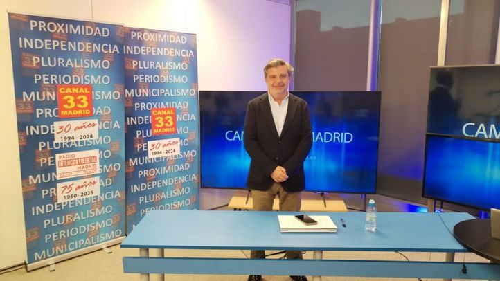 El concejal presidente de Barajas, Juan Peña