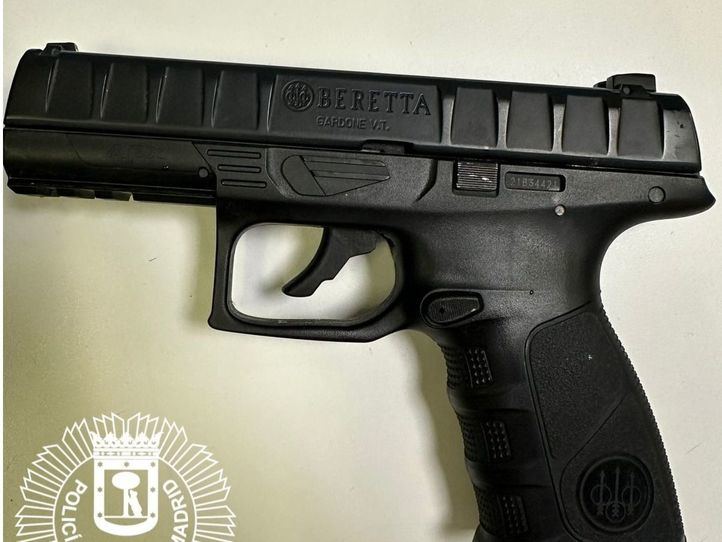 El arma de perdigones que utilizó el detenido