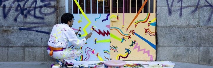 Pinta Malasaña llena el barrio de arte con 100 artistas en directo