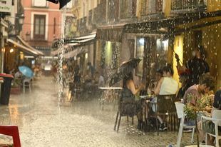 Madrid se prepara para una jornada de fuertes lluvias y tormentas