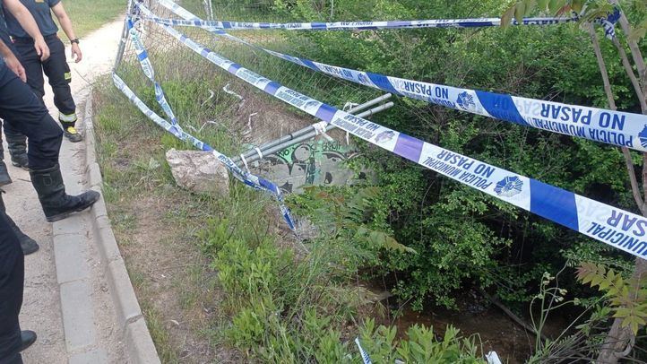 Rescatado un ciclista tras caer por un terraplén en la Ciudad de la Imagen
