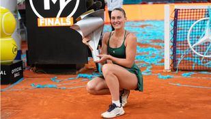 La ucraniana Marta Kostyuk se corona en Madrid ante la rusa Andreeva