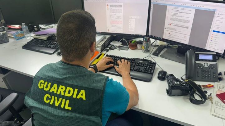 La Guardia Civil recupera 150.000 euros de una estafa amorosa iniciada en una app
