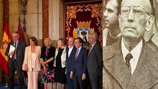 Madrid homenajea a Tierno Galván y reivindica su legado de concordia 40 años después de su muerte