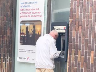 Navalafuente acoge la ‘Carrera del Efectivo’ para visibilizar la falta de cajeros en el medio rural