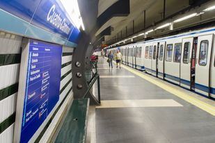 Retrasos en la Línea 1 de Metro por una incidencia entre Pacífico y Bilbao