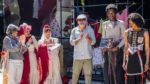 Febo Napoleón y Laura Rodríguez ganan el desfile ‘Re-Chulos’ de vestimenta chulapa