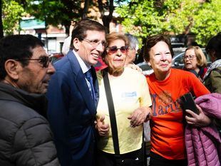 Almeida anuncia su intención de repetir como alcalde de Madrid en 2027