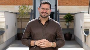El periodista Daniel Jiménez, militante de IU en Puente de Vallecas, encabeza la candidatura 'La IU que merece Madrid'