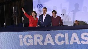 Ayuso, Feijóo y Almeida celebran el triunfo electoral en Génova