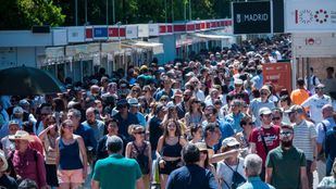 Público en una de las anteriores ediciones de la Feria del Libro