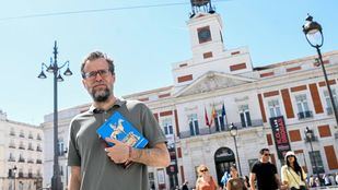 David Fernández, biógrafo extraoficial de Ayuso: "No le gusta la política, sino los privilegios del poder"