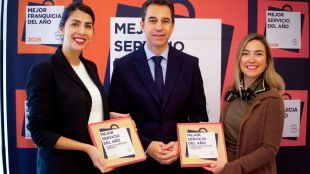 Dorsia refuerza su papel en medicina estética con el reconocimiento Mejor Servicio del Año®
