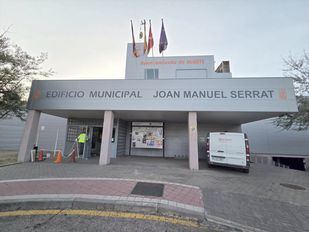 Fachada del edificio municipal de Algete que va a cambiar su nombre
