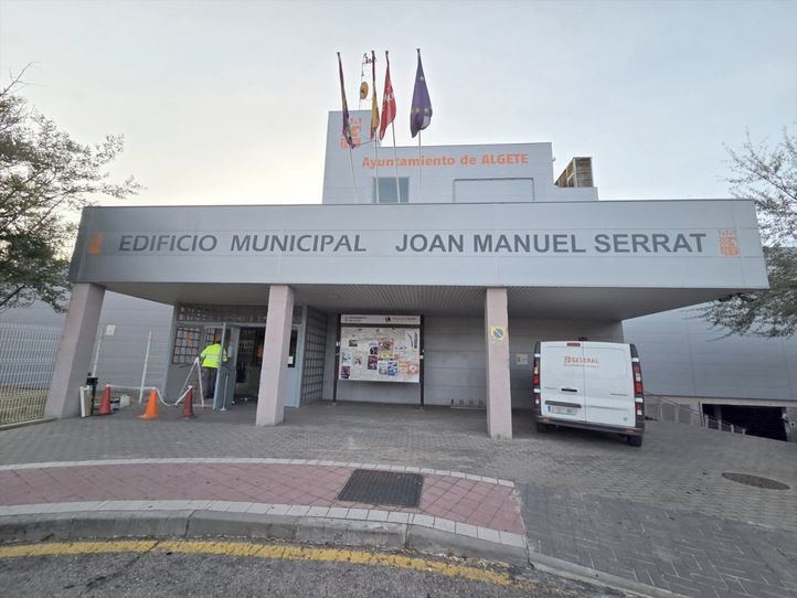 Fachada del edificio municipal de Algete que va a cambiar su nombre