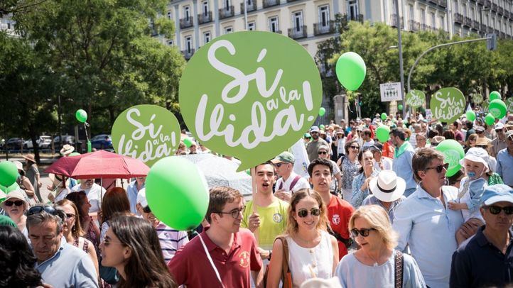 Manifestantes contra el aborto en una manifestación en Madrid.