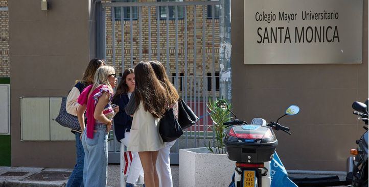 Colegio Mayor Santa Mónica