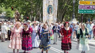 Procesión en las fiestas de San Antonio de la Florida