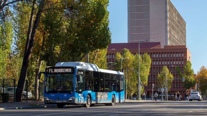Las líneas universitarias de EMT ajustan su servicio durante el verano por la caída de la demanda