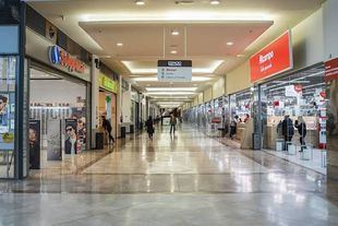 Interior del centro comercial Espacio Torrelodones