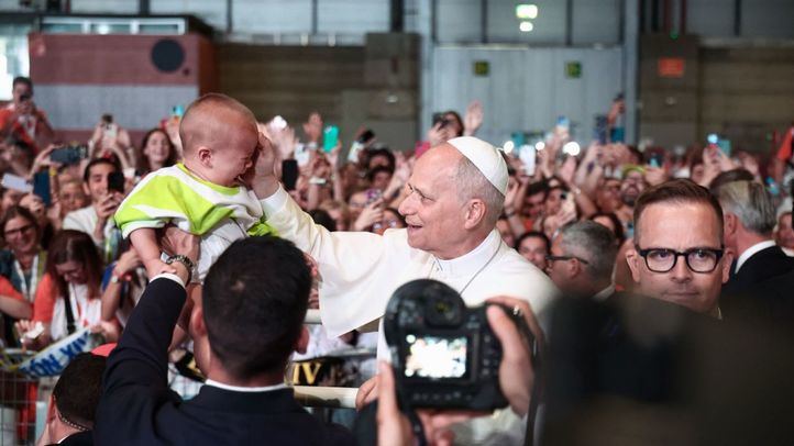 El Papa se despide de Madrid ante un 'ejército silencioso' de 12.000 voluntarios