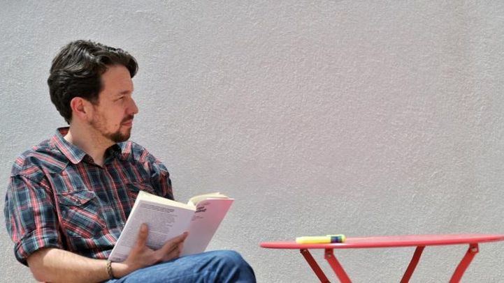 Pablo Iglesias se corta la coleta