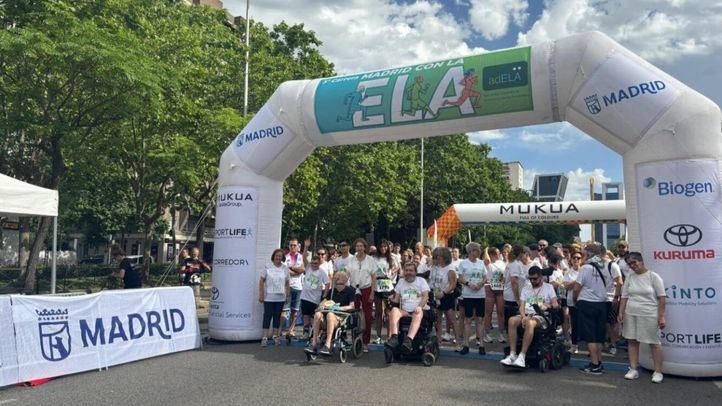 Más de 2.000 personas corren en Madrid para visibilizar la ELA