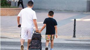 CCOO alerta de que el cierre de aulas públicas y la pérdida de más de 400 docentes empujan a las familias hacia la concertada