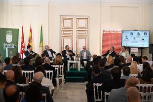 Segunda mesa de debate, 'Soluciones privadas, costes y financiación: tecnología, tasas y sostenibilidad del sistema'