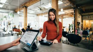 Del mostrador al delivery: por qué el punto de venta software es el verdadero centro del negocio en comercio minorista y hostelería