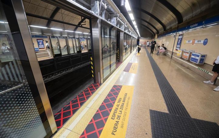 Mamparas de seguridad en Metro