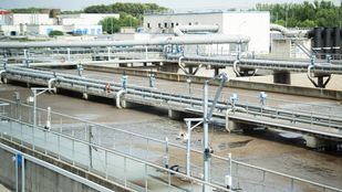 Ayuso y el Rey Felipe VI inauguran el nuevo Centro de Centro de Innovación de Agua y Energía del Canal en Pinto