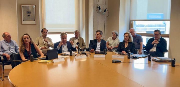 Junta de Gobierno del COAM.