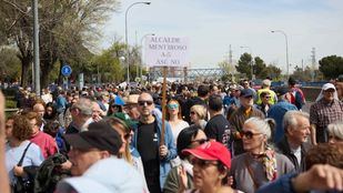 Manifestación vecinal por la mejora del proyecto de soterramiento en la A-5