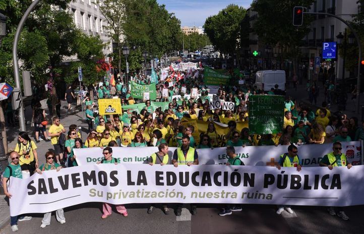 Imagen de archivo: Marcha por la educación pública.
