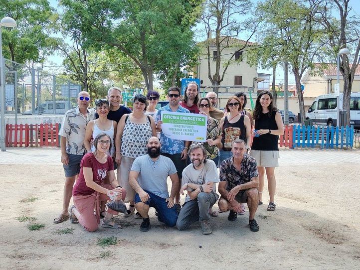 Vecinos que conforman la Oficina Energética de Carabanchel