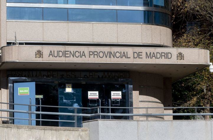 Condenado a 23 años de cárcel por matar a su pareja de 45 puñaladas en Villaverde