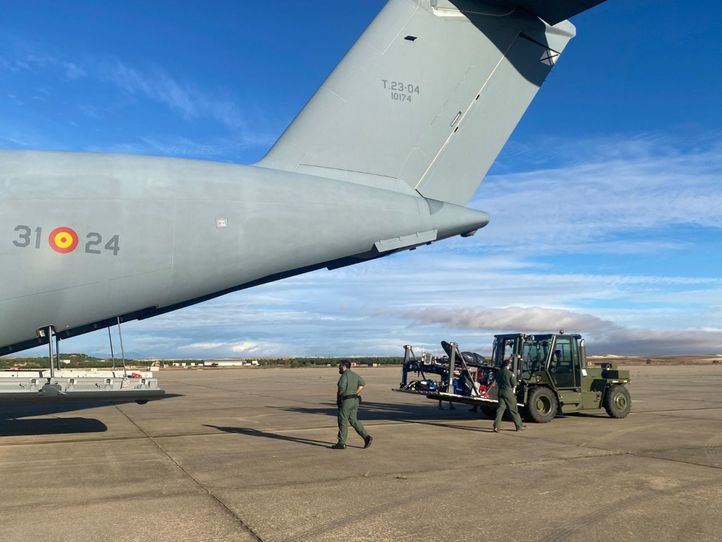 Llega a Torrejón el primer avión con españoles repatriados desde Venezuela