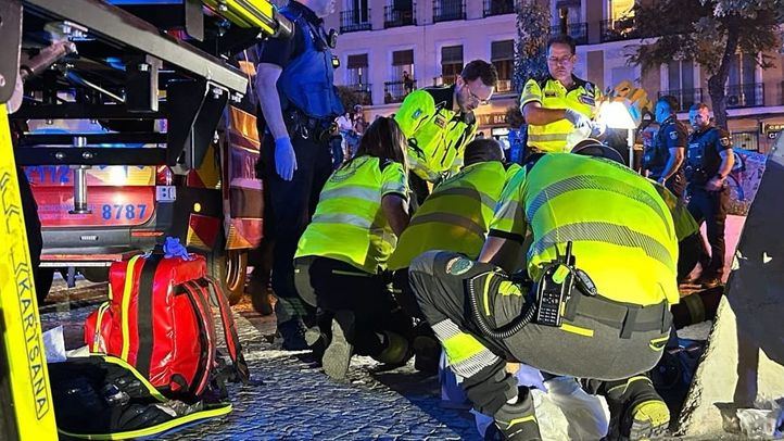 Detenido por agredir con una botella de cristal en el cuello a un hombre en Lavapiés
