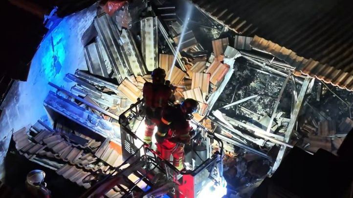 Tres personas resultan heridas en dos incendios registrados en Ferraz y Getafe