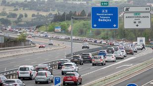 Tráfico en la autovía A-5 a su paso entre Móstoles y Arroyomolinos