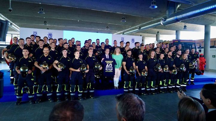 Madrid da la bienvenida a 60 nuevos bomberos conductores: 'Ha merecido la pena'