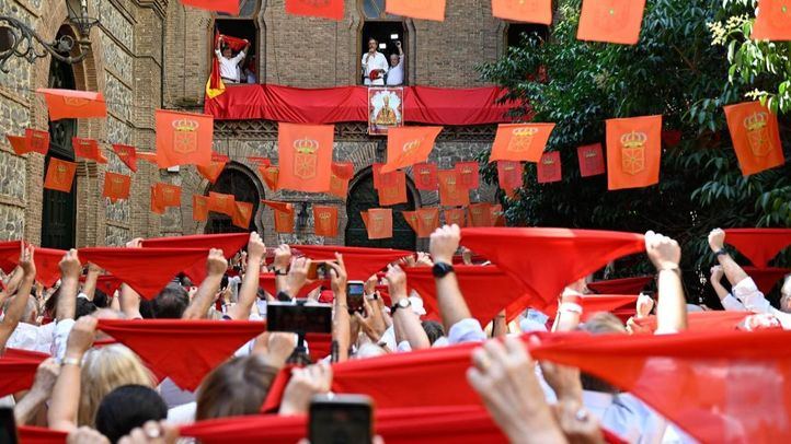 Así ha sido el chupinazo madrileño en San Fermín de los Navarros