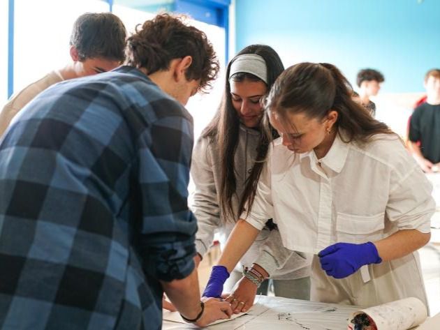 La ampliación de colegios con ESO reducirá aulas en los institutos y obligará a reordenar plantillas